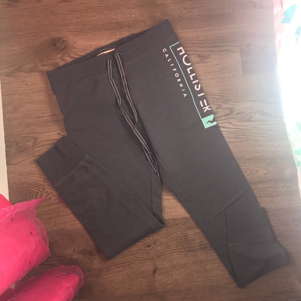 Holister leggings
